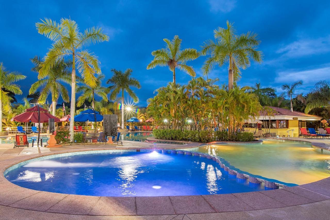 Hotel Casa Roland Golfito Resort エクステリア 写真