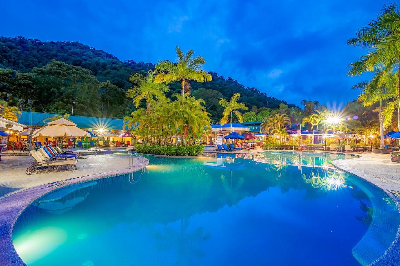 Hotel Casa Roland Golfito Resort エクステリア 写真