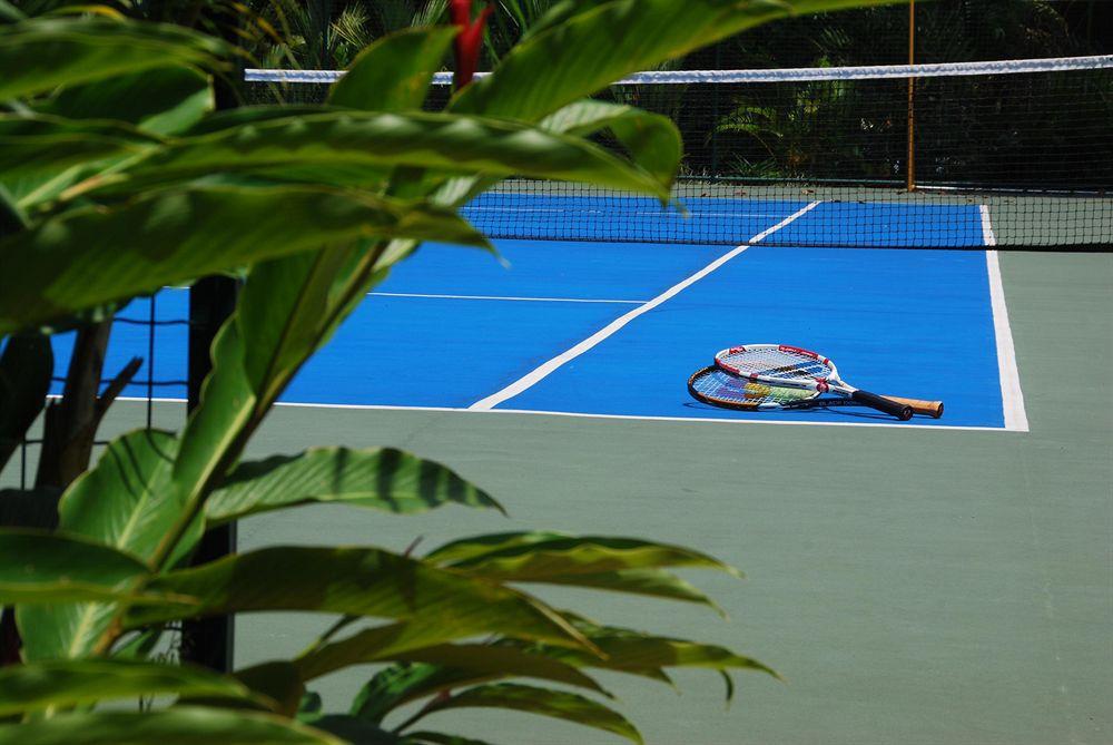 Hotel Casa Roland Golfito Resort エクステリア 写真