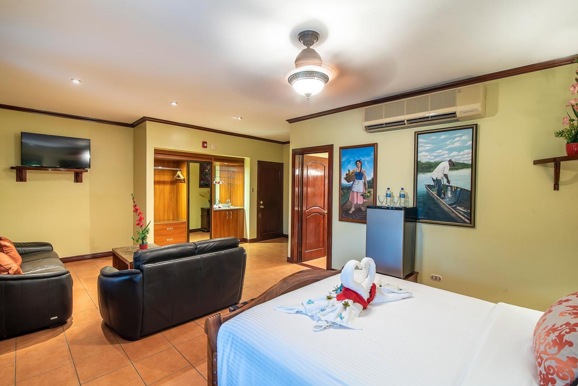 Hotel Casa Roland Golfito Resort 部屋 写真