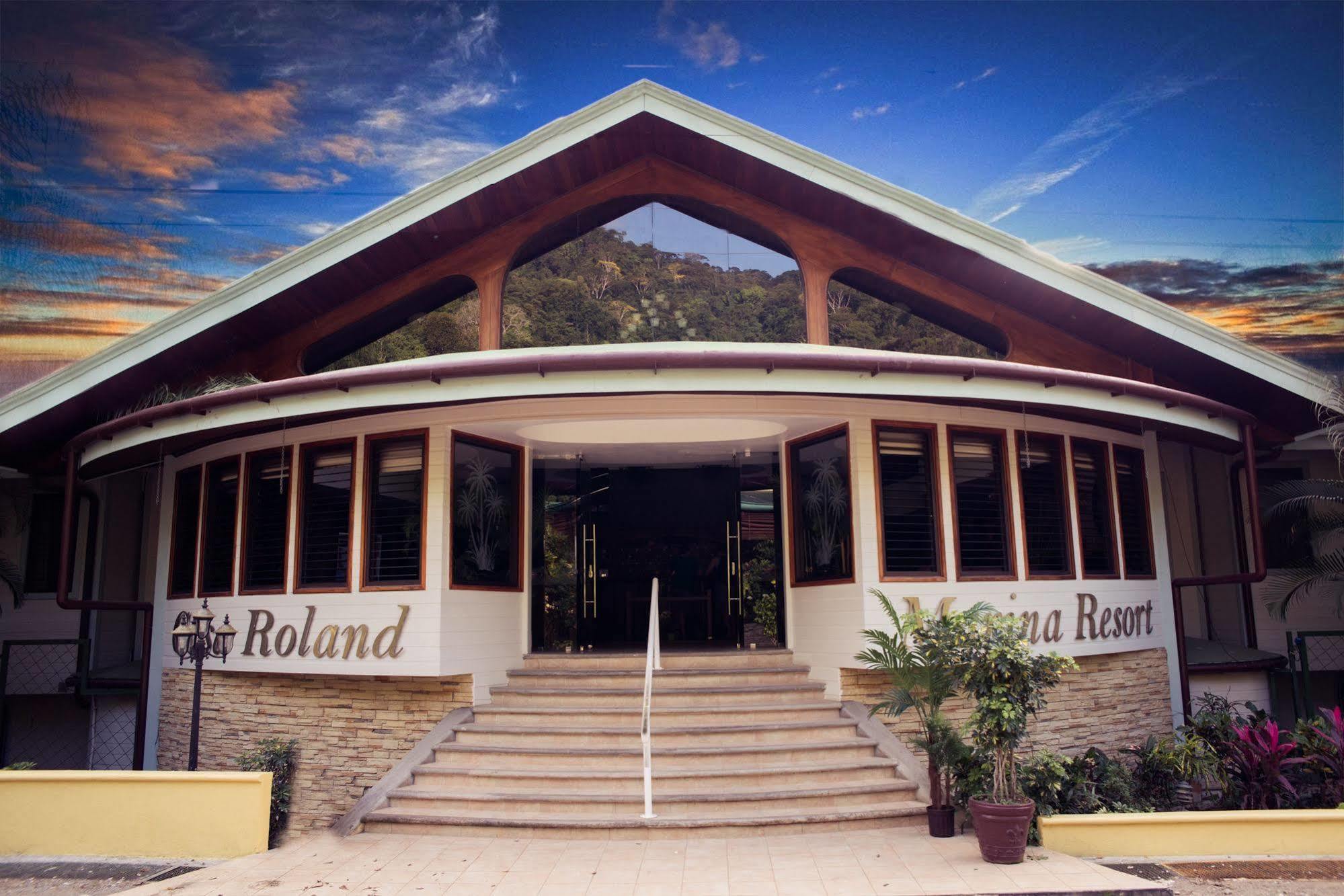 Hotel Casa Roland Golfito Resort エクステリア 写真